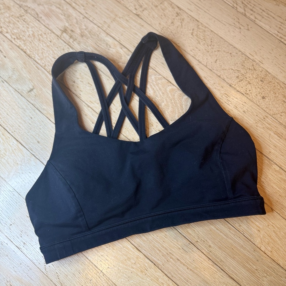 Lululemon Free to Be Strappy Black Yoga Bra Size 6